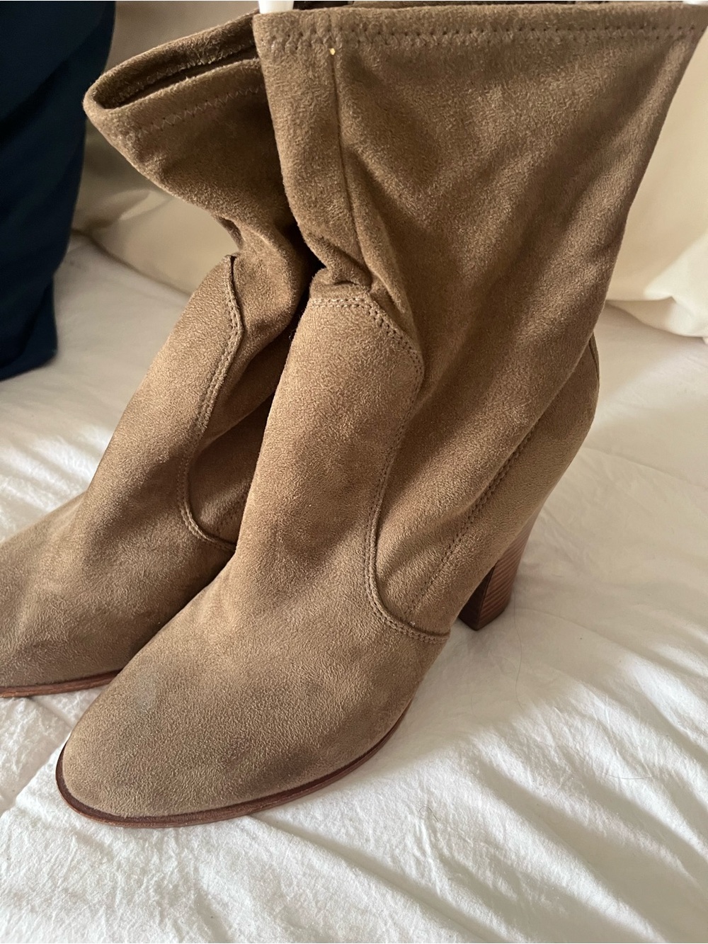 Women's Tan Suede Mid-Calf Heeled Boots
